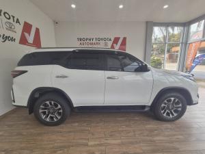 Toyota Fortuner 2.4GD-6 auto - Image 3