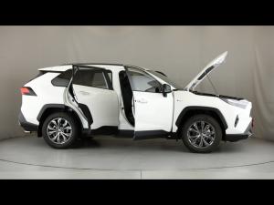 Toyota RAV4 2.5 Hybrid VX E-Four - Image 15