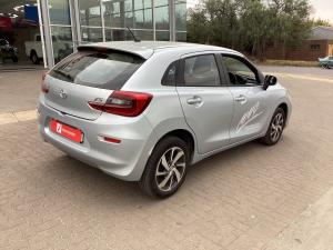 Toyota Starlet 1.5 XS auto - Image 2