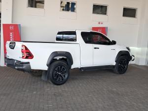Toyota Hilux 2.8GD-6 Xtra cab Legend auto - Image 2