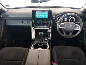 Toyota Land Cruiser 300 3.3D GX-R - Image 6