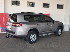 Toyota Land Cruiser 300 3.3D GX-R - Image 2