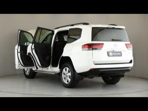 Toyota Land Cruiser 300 3.3D GX-R - Image 10