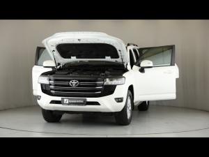 Toyota Land Cruiser 300 3.3D GX-R - Image 13