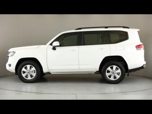 Toyota Land Cruiser 300 3.3D GX-R - Image 17