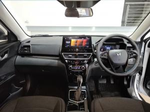 Mahindra XUV 3XO 1.2T AX5 auto - Image 6