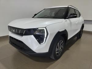 Mahindra XUV 3XO 1.2T AX5 auto - Image 20