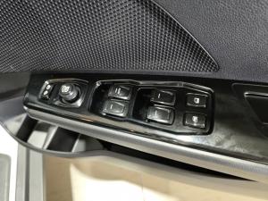 Mahindra XUV 3XO 1.2T AX5 auto - Image 23
