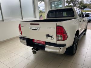 Toyota Hilux 2.4GD-6 double cab Raider manual - Image 2