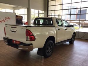 Toyota Hilux 2.4GD-6 double cab Raider auto - Image 2