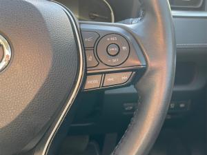 Toyota RAV4 2.0 VX - Image 10