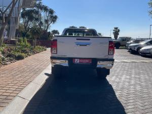 Toyota Hilux 2.4GD-6 Xtra cab Raider manual - Image 5