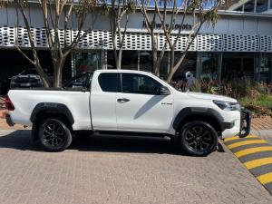 Toyota Hilux 2.8GD-6 Xtra cab Legend auto - Image 3