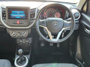 Toyota Vitz 1.0 XR manual - Image 10