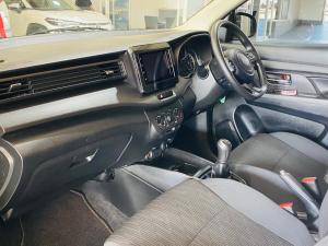 Toyota Rumion 1.5 SX manual - Image 7