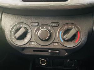 Toyota Rumion 1.5 SX manual - Image 11