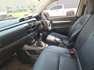 Toyota Hilux 2.4GD single cab S (aircon) - Image 7