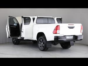 Toyota Hilux 2.4GD-6 Xtra cab Raider auto - Image 10