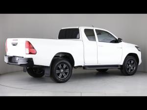 Toyota Hilux 2.4GD-6 Xtra cab Raider auto - Image 2