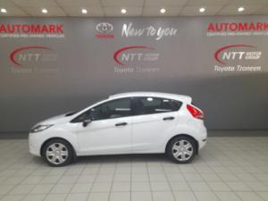 Ford Fiesta 1.4i Ambiente 5-Door - Image 11