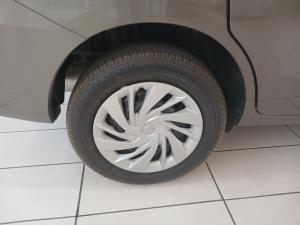 Toyota Rumion 1.5 SX - Image 14