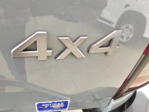 Nissan Navara 2.5DDTI PRO-4X 4X4 automatic D/C - Image 17