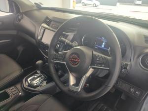 Nissan Navara 2.5DDTI PRO-4X 4X4 automatic D/C - Image 18