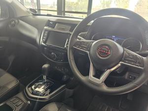 Nissan Navara 2.5DDTI PRO-4X 4X4 automatic D/C - Image 9