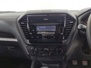 Isuzu D-Max 1.9TD double cab L manual - Image 10