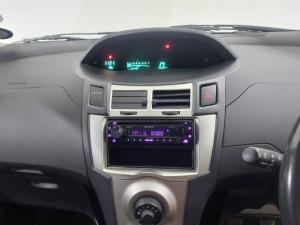 Toyota Yaris 5-door Zen3 Plus - Image 11