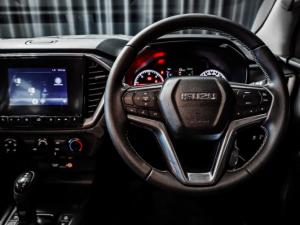 Isuzu D-Max 1.9TD double cab LS auto - Image 8