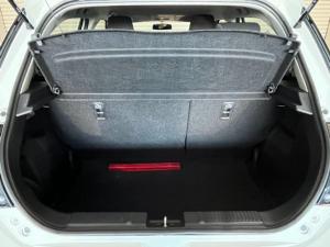 Suzuki Swift 1.2 GL+ manual - Image 6