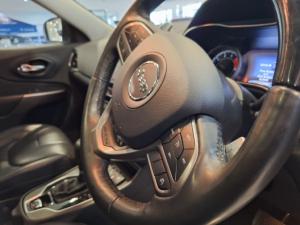 Jeep Cherokee 3.2 Overland 4x4 - Image 8