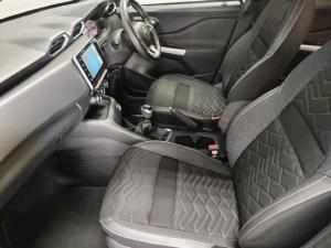 Nissan Magnite 1.0 Turbo Acenta Plus manual - Image 6