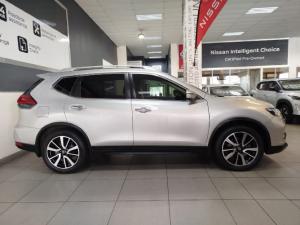 Nissan X-Trail 2.5 4x4 Tekna - Image 2