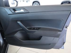 Volkswagen Polo hatch 1.0TSI - Image 16