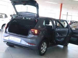 Volkswagen Polo hatch 1.0TSI - Image 24