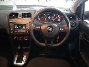 Volkswagen Polo Vivo hatch 1.6 Comfortline auto - Image 10
