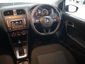Volkswagen Polo Vivo hatch 1.6 Comfortline auto - Image 13