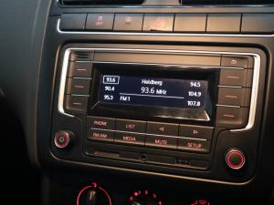 Volkswagen Polo Vivo hatch 1.6 Comfortline auto - Image 16