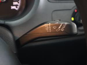 Volkswagen Polo Vivo hatch 1.6 Comfortline auto - Image 22