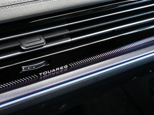 Volkswagen Touareg V6 TDI R-Line - Image 12