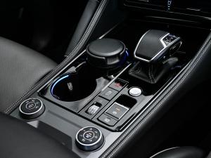 Volkswagen Touareg V6 TDI R-Line - Image 15