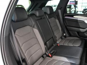 Volkswagen Touareg V6 TDI R-Line - Image 19