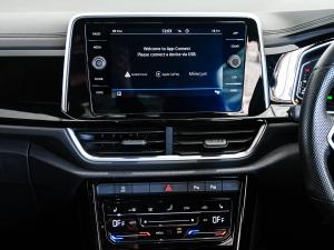 Volkswagen T-Roc 2.0TSI 4Motion R-Line - Image 12