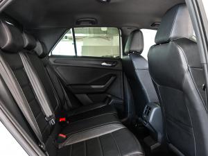 Volkswagen T-Roc 2.0TSI 4Motion R-Line - Image 18