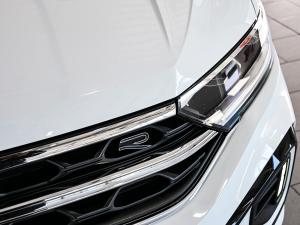 Volkswagen T-Roc 2.0TSI 4Motion R-Line - Image 4