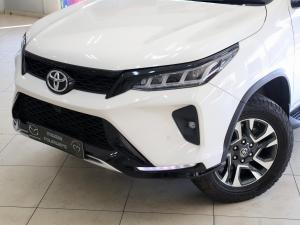 Toyota Fortuner 2.8GD-6 48V - Image 3