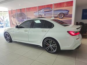BMW 3 Series 320i Mzansi Edition - Image 4