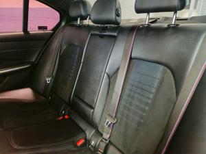 BMW 3 Series 320i Mzansi Edition - Image 7
